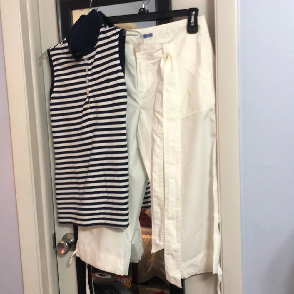 Two piece Izod outfit size 8 pants size medium top